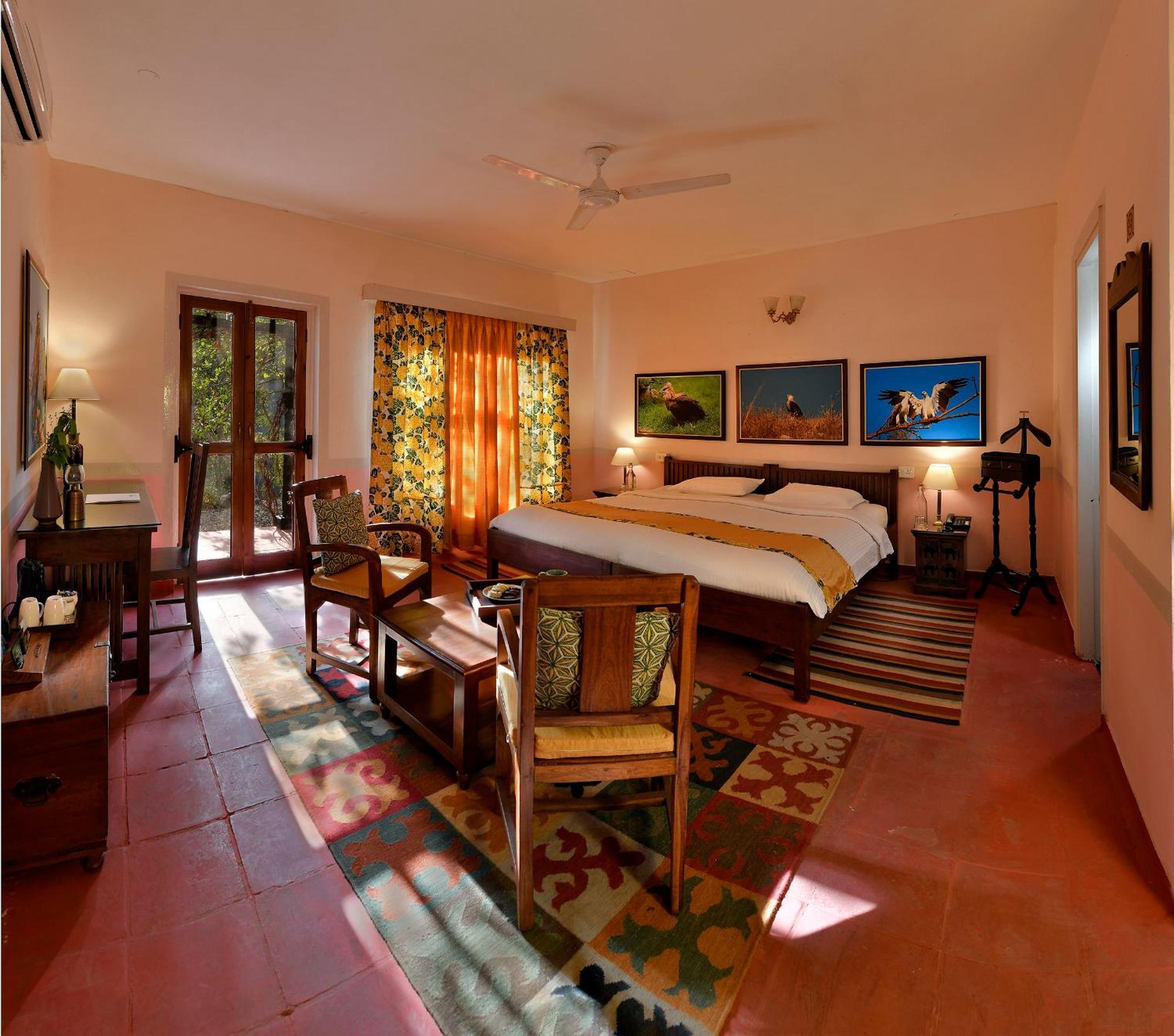 Neemrana'S Glasshouse On The Ganges Rishikesh Exterior photo
